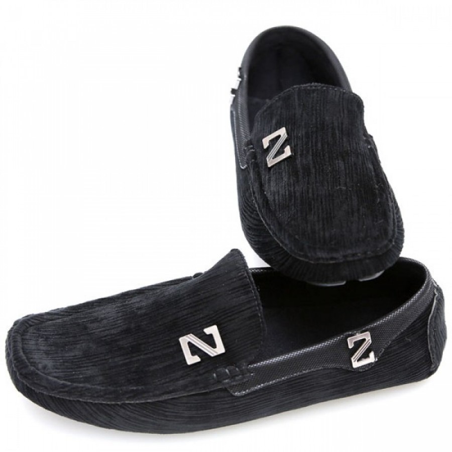 Zara Black Stiched Textured Design Loafers Z6