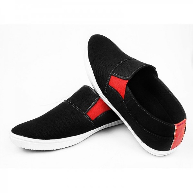 Men's Footwear : Black Casual Sneaker